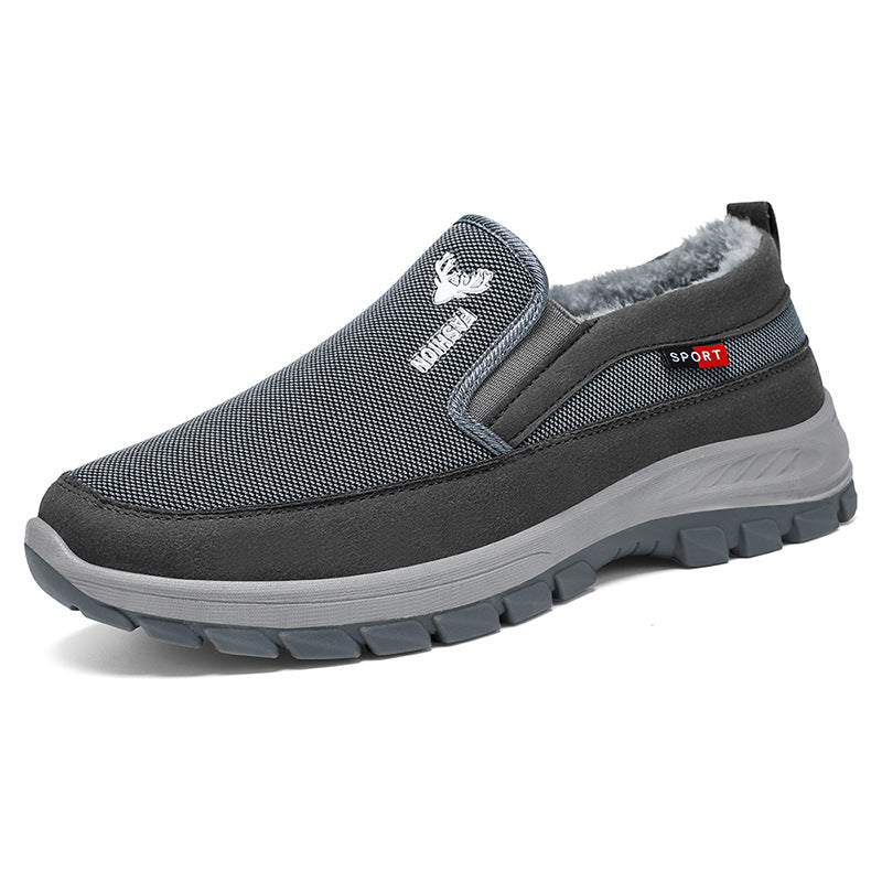 Rutschfeste klobige Wanderschuhe