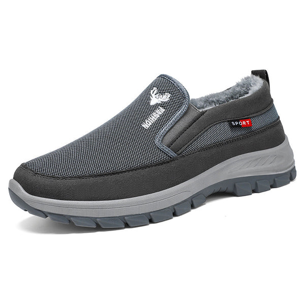 Rutschfeste klobige Wanderschuhe