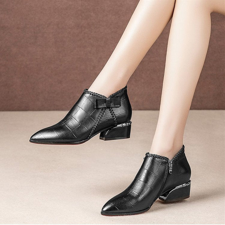 Stiefeletten mit Schleife (seitlicher Reißverschluss)