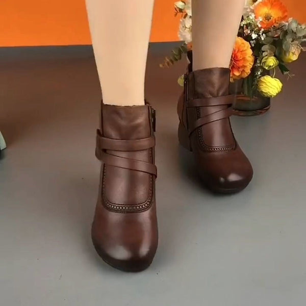 Retro-Ankle-Boots mit Blockabsatz