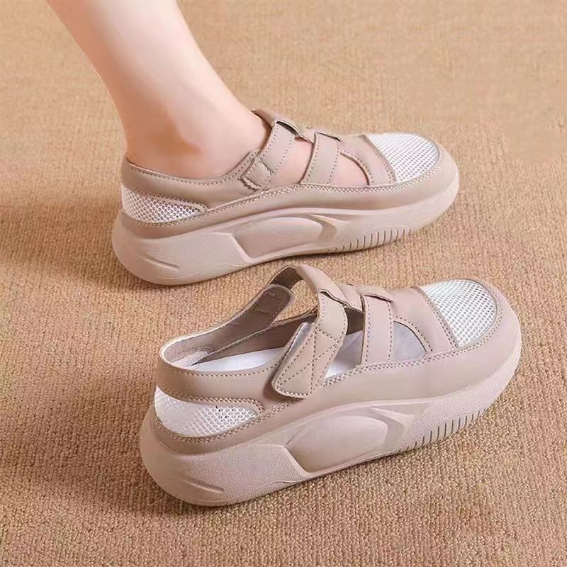 Neue römische Freizeitschuhe