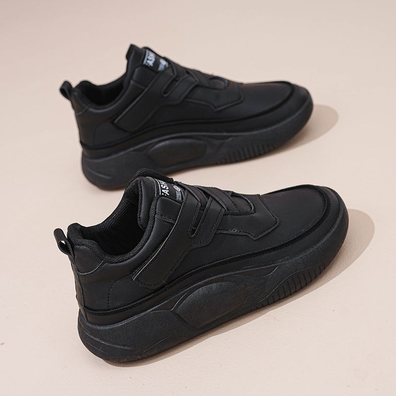 weiche Sportschuhe aus Leder