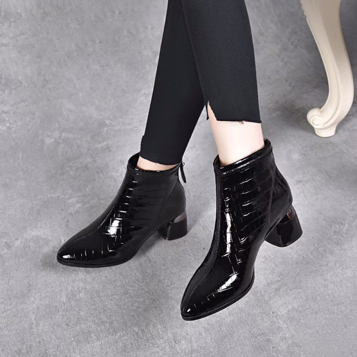Eckige Stiefeletten