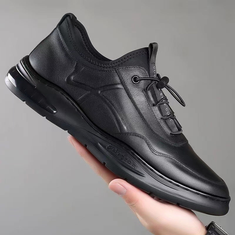 Atmungsaktive Herren Business Schuhe aus Leder.
