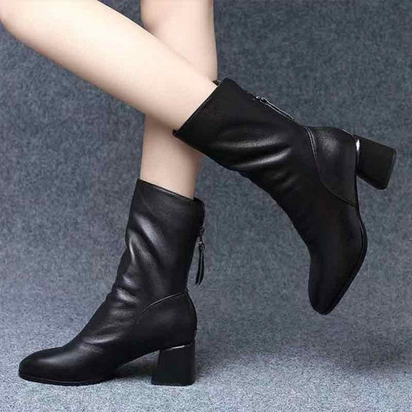 Damen-Stiefeletten aus weichem Leder