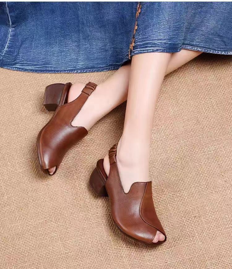 Peep-Toe Sandalen