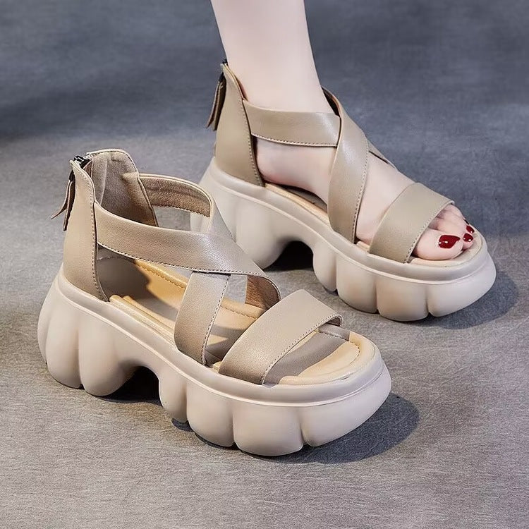 Römersandalen mit Höhenerhöhung