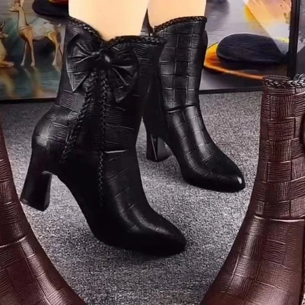 Britische Martin-Stiefel für Damen.
