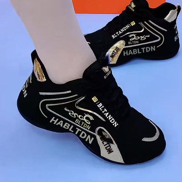 Modische Freizeitschuhe.