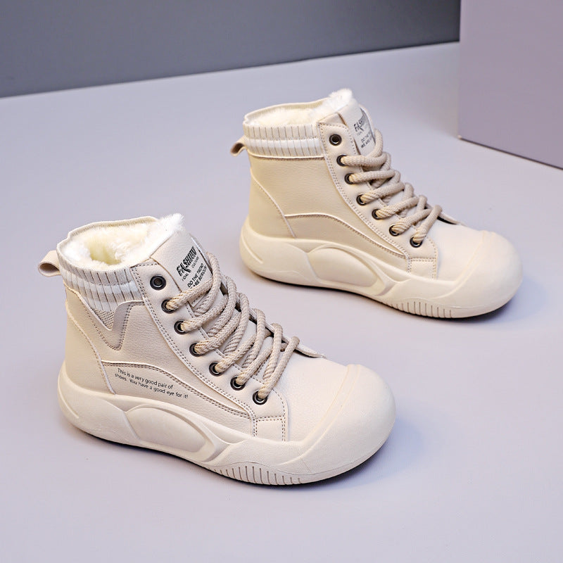 Damen-Baumwollstiefel mit Plateau und dicker Sohle.