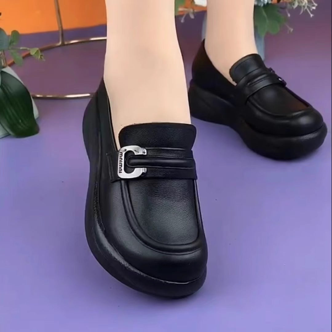 Retro-Lederschuhe mit runder Zehenpartie