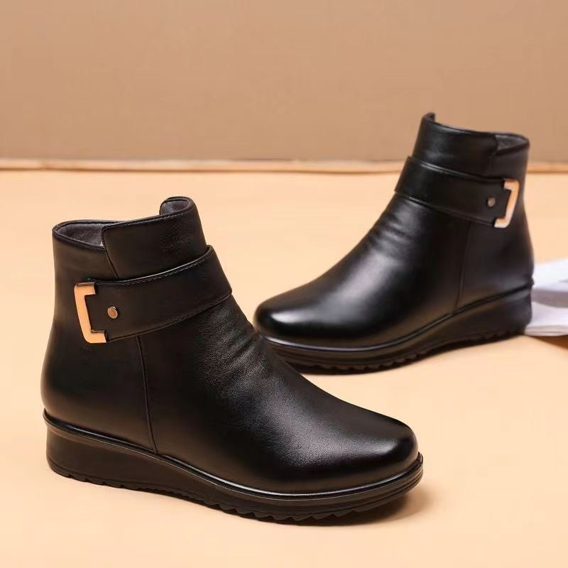 thick flat boots