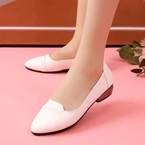Bequeme flache Lederschuhe