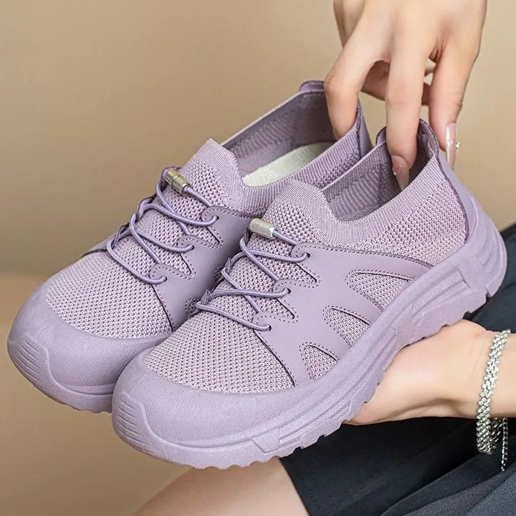 Leichte Sportschuhe