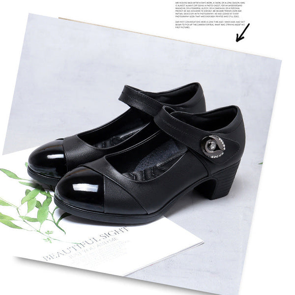 Bequeme Lederschuhe mit Blockabsatz