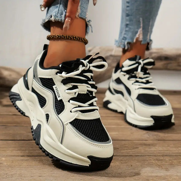 Atmungsaktive Sport- und Freizeitschuhe