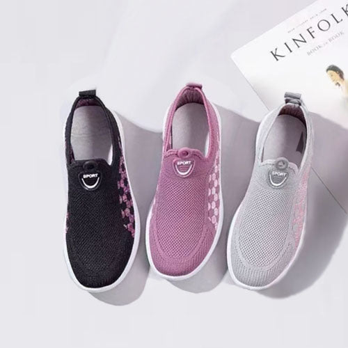Atmungsaktive Schuhe mit weicher Sohle