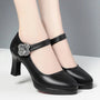 High Heels aus 100 % echtem Leder mit Blumenmuster
