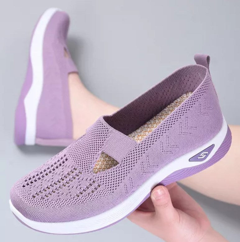 Orthopädische Schnürschuhe, weiche Sohle, atmungsaktiv