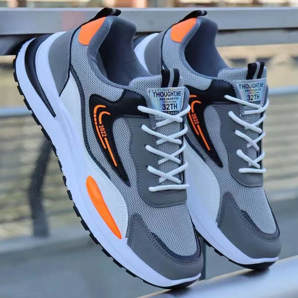 Atmungsaktive Sportschuhe aus Mesh