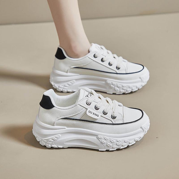 Schuhe mit hohem Plateauabsatz