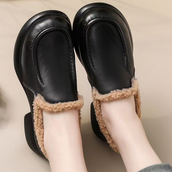 Schuhe aus Spaltleder