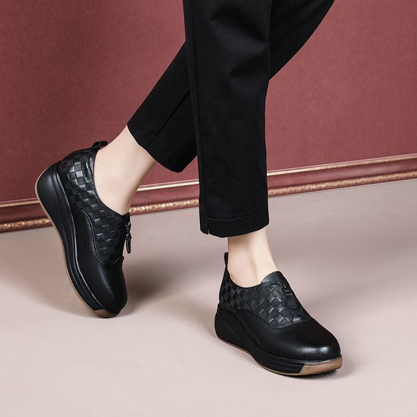 2025 Zapatos de piel a cuadros con suela blanda 