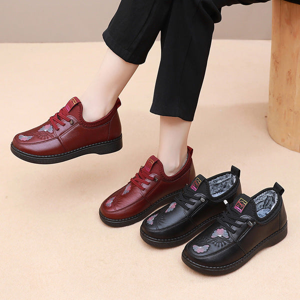 Women's shoes, leather, cotton (two flowers on the vamp)