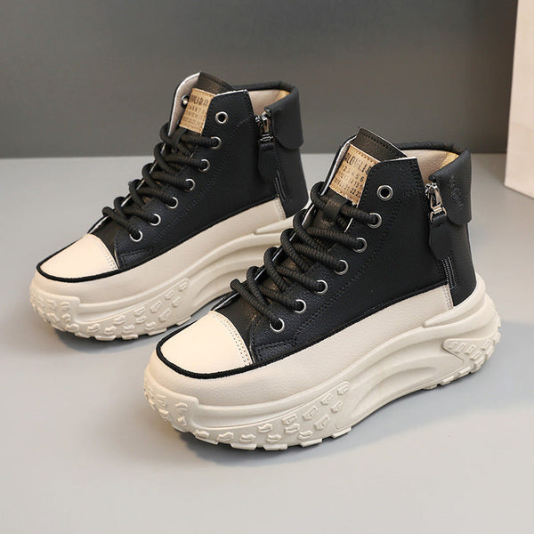 Einfarbige lässige Damensneaker.
