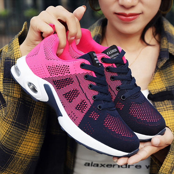 Atmungsaktive gespleißte Turnschuhe