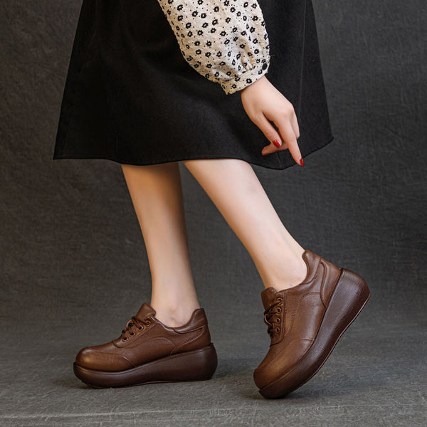 Retro-Schnürschuhe aus Leder