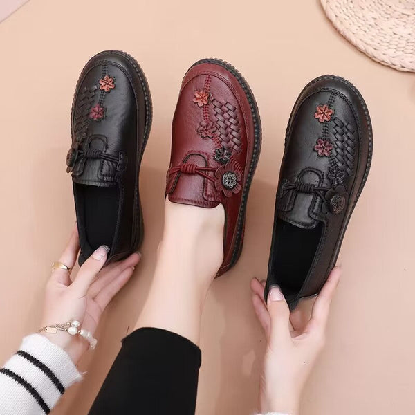 Abriebfeste Lederschuhe mit weicher Sohle