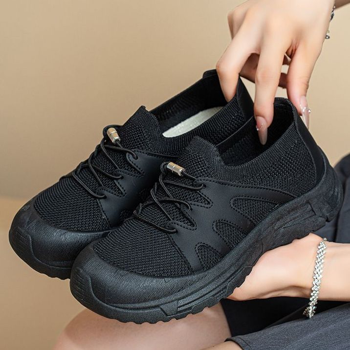 Leichte Sportschuhe