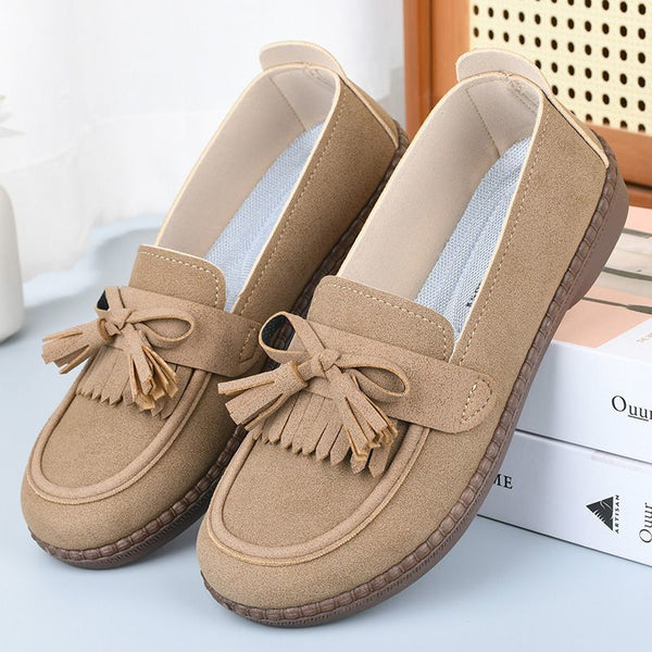 Damenschuhe aus Leder (Riemen mit Schleife)