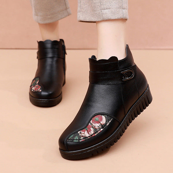 Lederschuhe und Schuhe aus Baumwolle für Frauen (Hälfte des Oberteils)