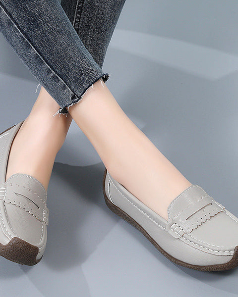 Damen Lederschuhe mit flacher Sohle 2025