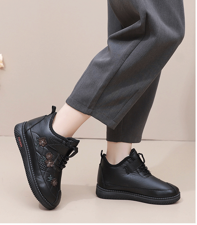 Damenschuhe aus Baumwolle mit Leder (drei Muscheln)