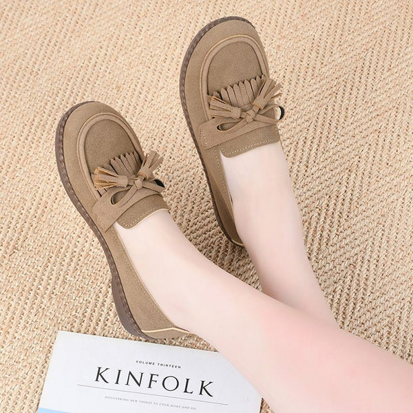 Damenschuhe aus Leder (Riemen mit Schleife)