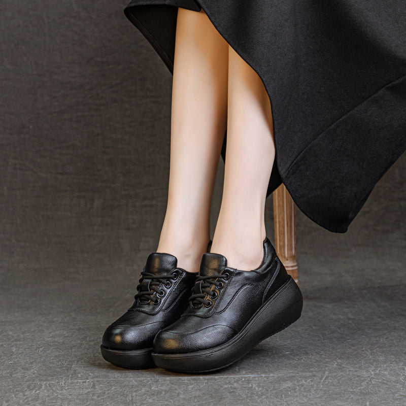 Retro-Schnürschuhe aus Leder