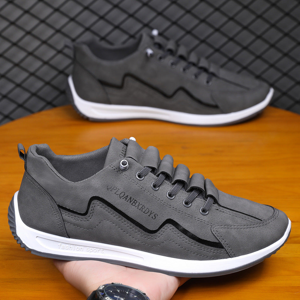 Modische Turnschuhe