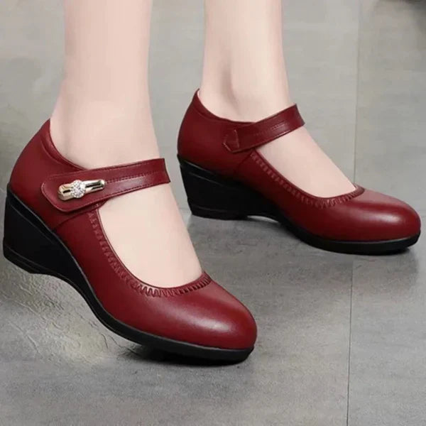 Hochwertige, weiche Lederschuhe aus echtem Leder.