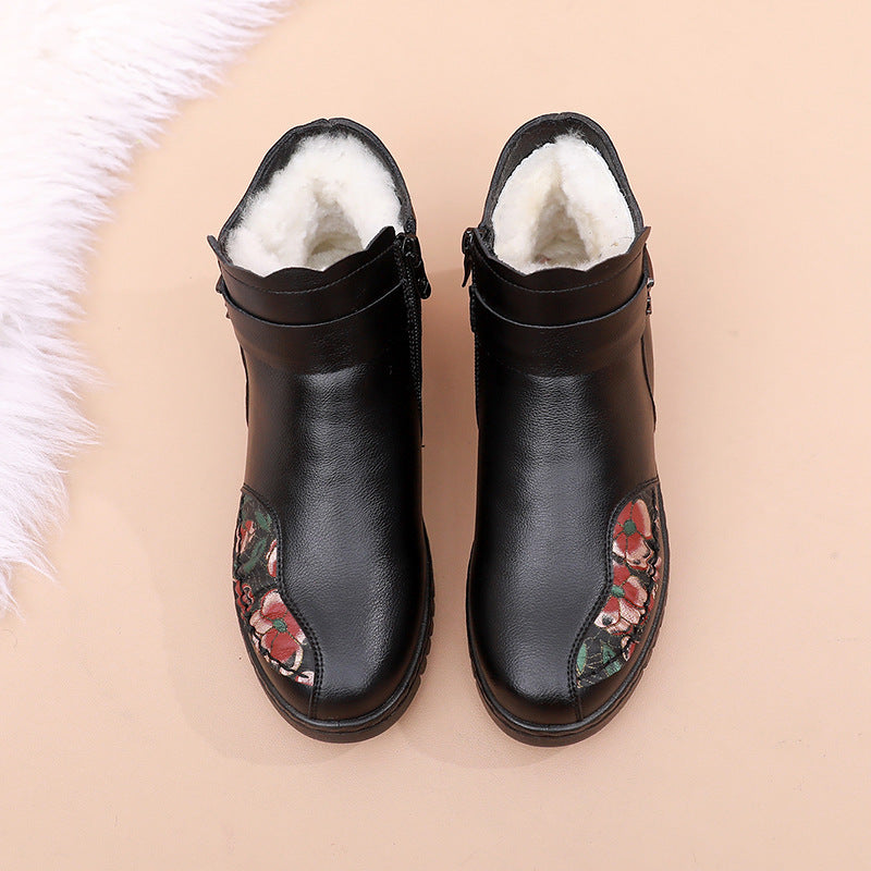 Lederschuhe und Schuhe aus Baumwolle für Frauen (Hälfte des Oberteils)