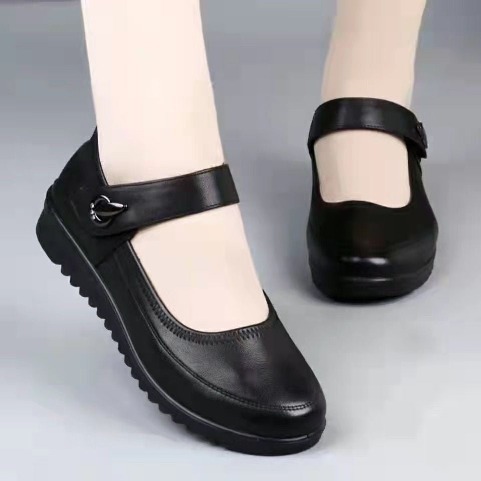 Bequeme Schuhe mit weicher Sohle für Mütter im Frühling und Herbst