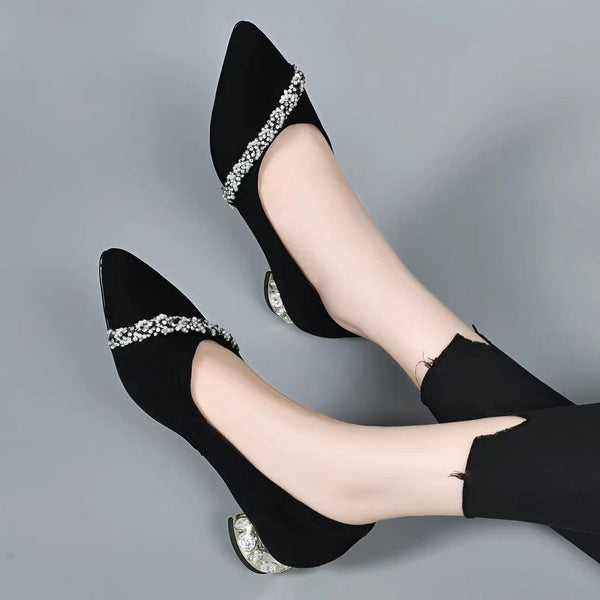 Schuhe aus echtem, weichem, geschliffenem Leder