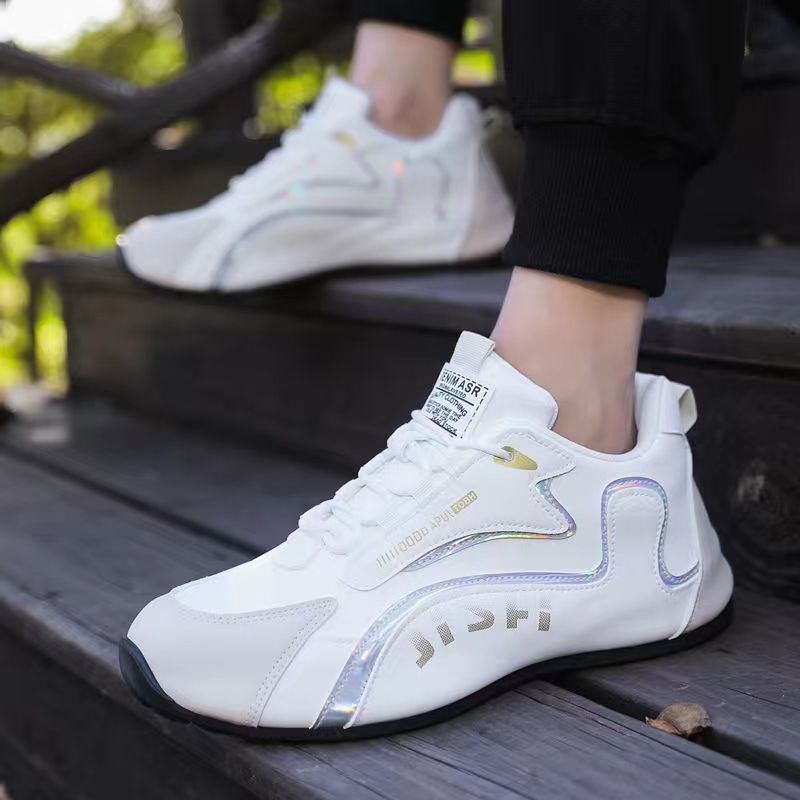 Hochwertige Lederschuhe für Reisen.