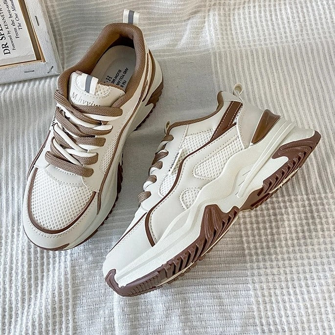 Atmungsaktive Sport- und Freizeitschuhe