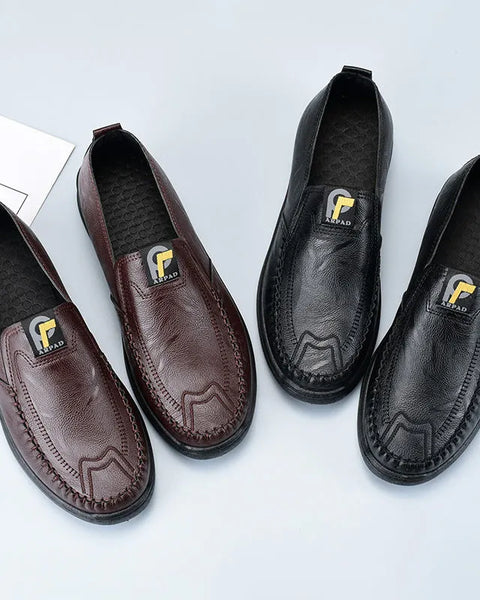 Modische Herren-Lederschuhe 2025
