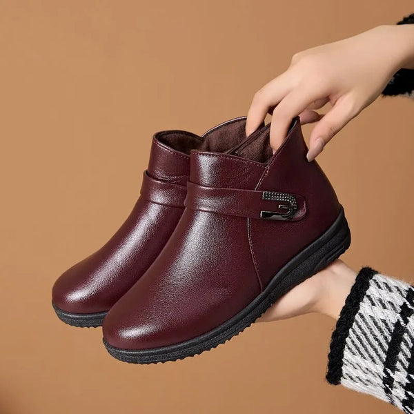 Rutschfeste, modische Winterstiefel aus weichem Leder