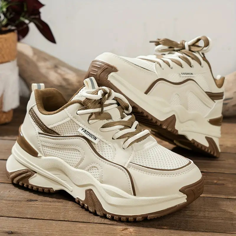 Atmungsaktive Sport- und Freizeitschuhe